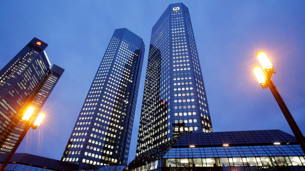 Deutsche Bank headquarters in Frankfurt. (Photo: Michael Probst/AP)