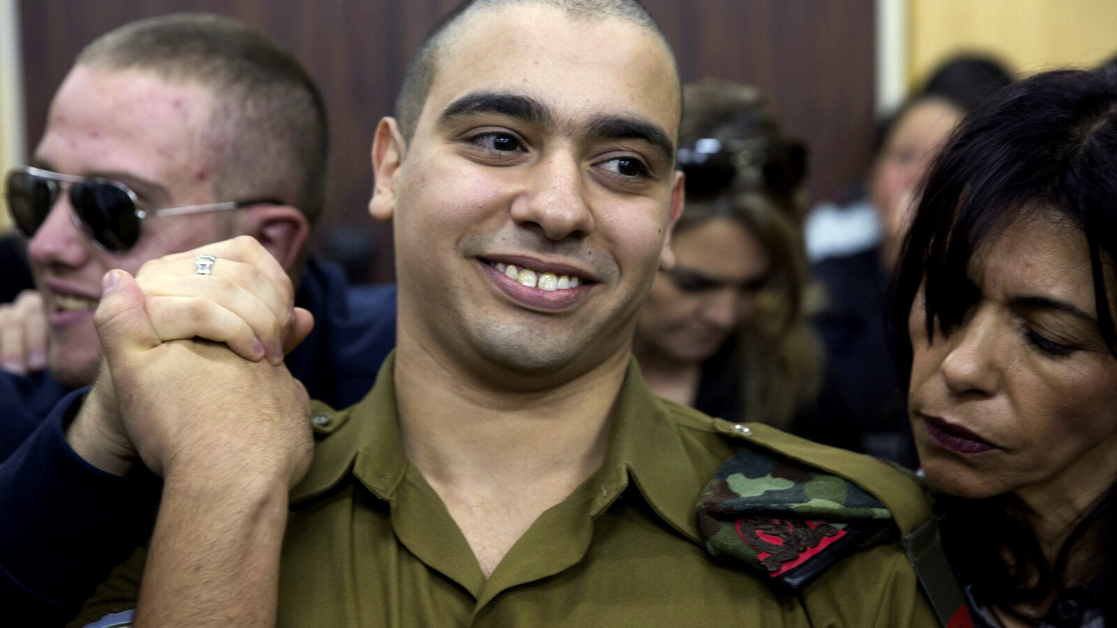 Israeli solider Sgt. Elor Azaria waits for the verdict inside the military court in Tel Aviv, Israel on Wednesday, Jan. 4, 2017. (AP/Heidi Levine).