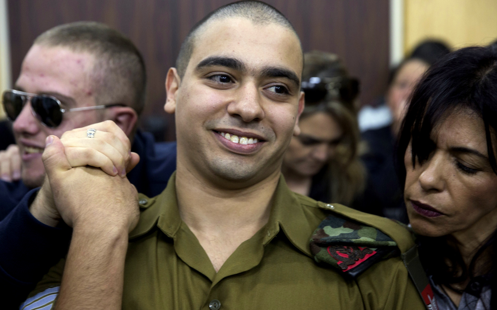 Israeli solider Sgt. Elor Azaria waits for the verdict inside the military court in Tel Aviv, Israel on Wednesday, Jan. 4, 2017. (AP/Heidi Levine).
