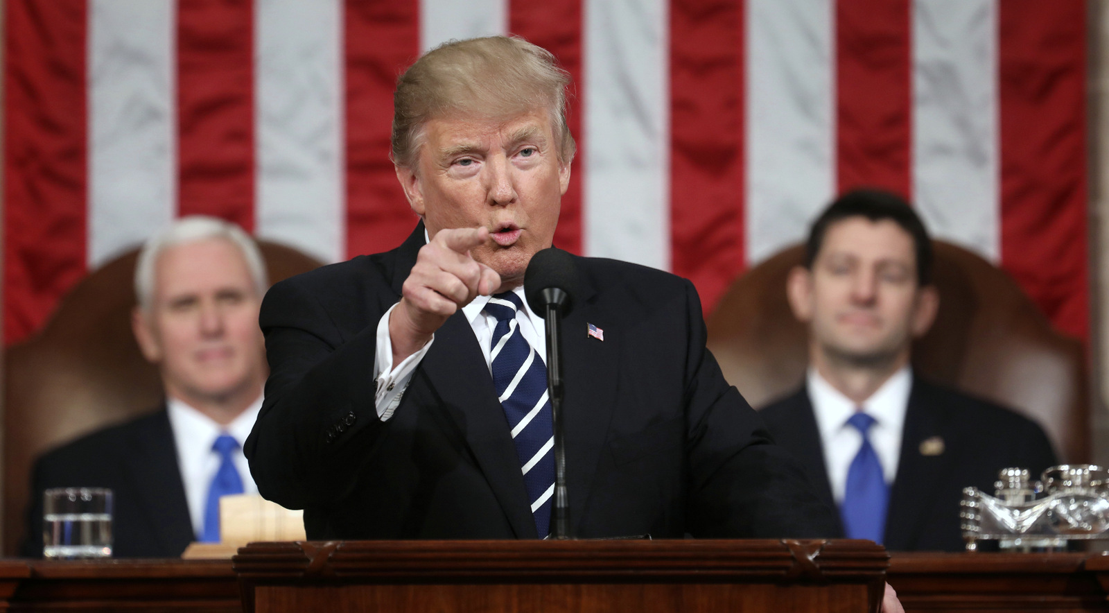 Donald Trump addresses a joint session of Congress on Capitol Hill in Washington, Feb. 28, 2017. (Jim Lo Scalzo/AP)