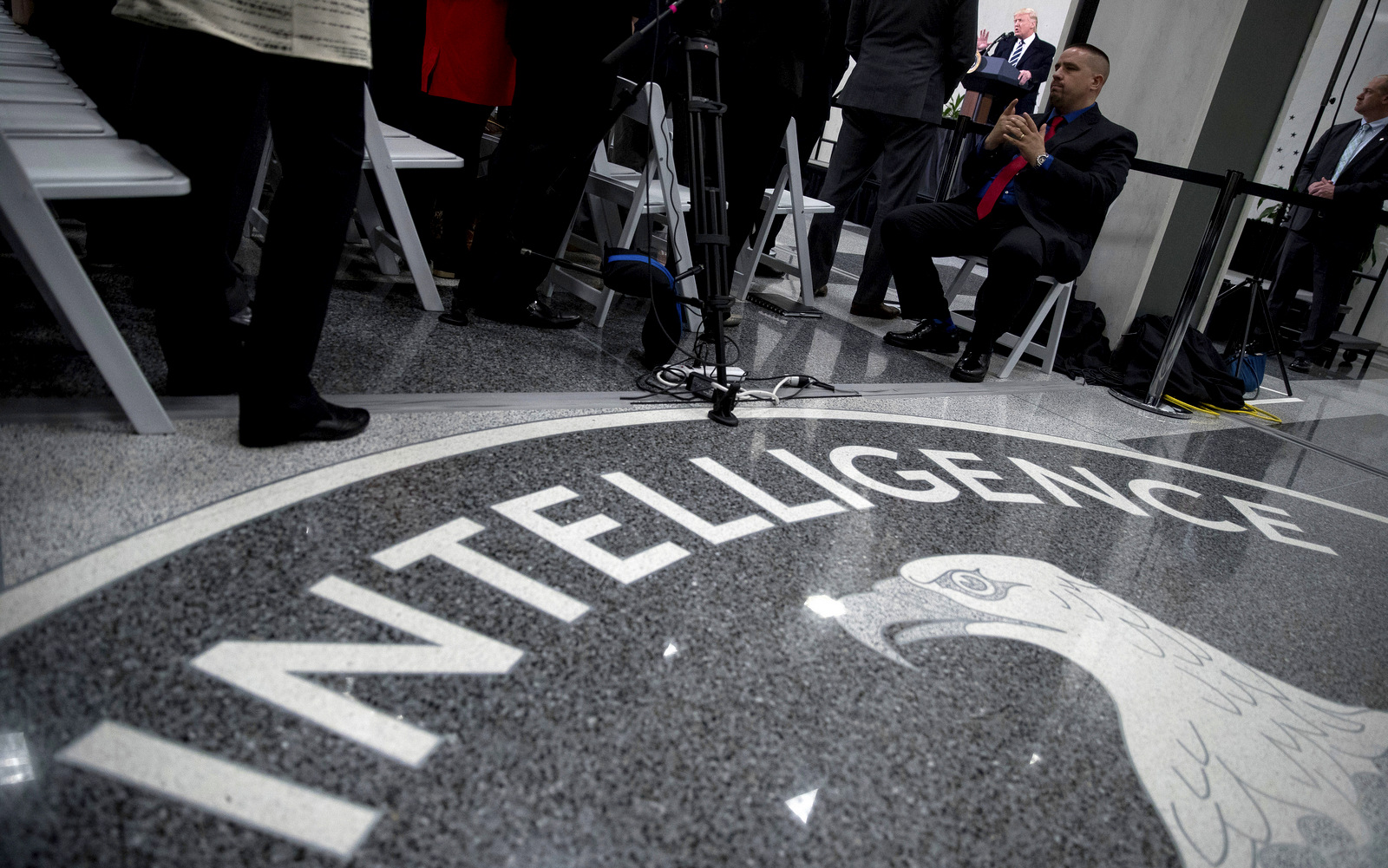 Wikileaks Reveals "Dumbo": CIA Tool To Shut Down Cameras And Mics