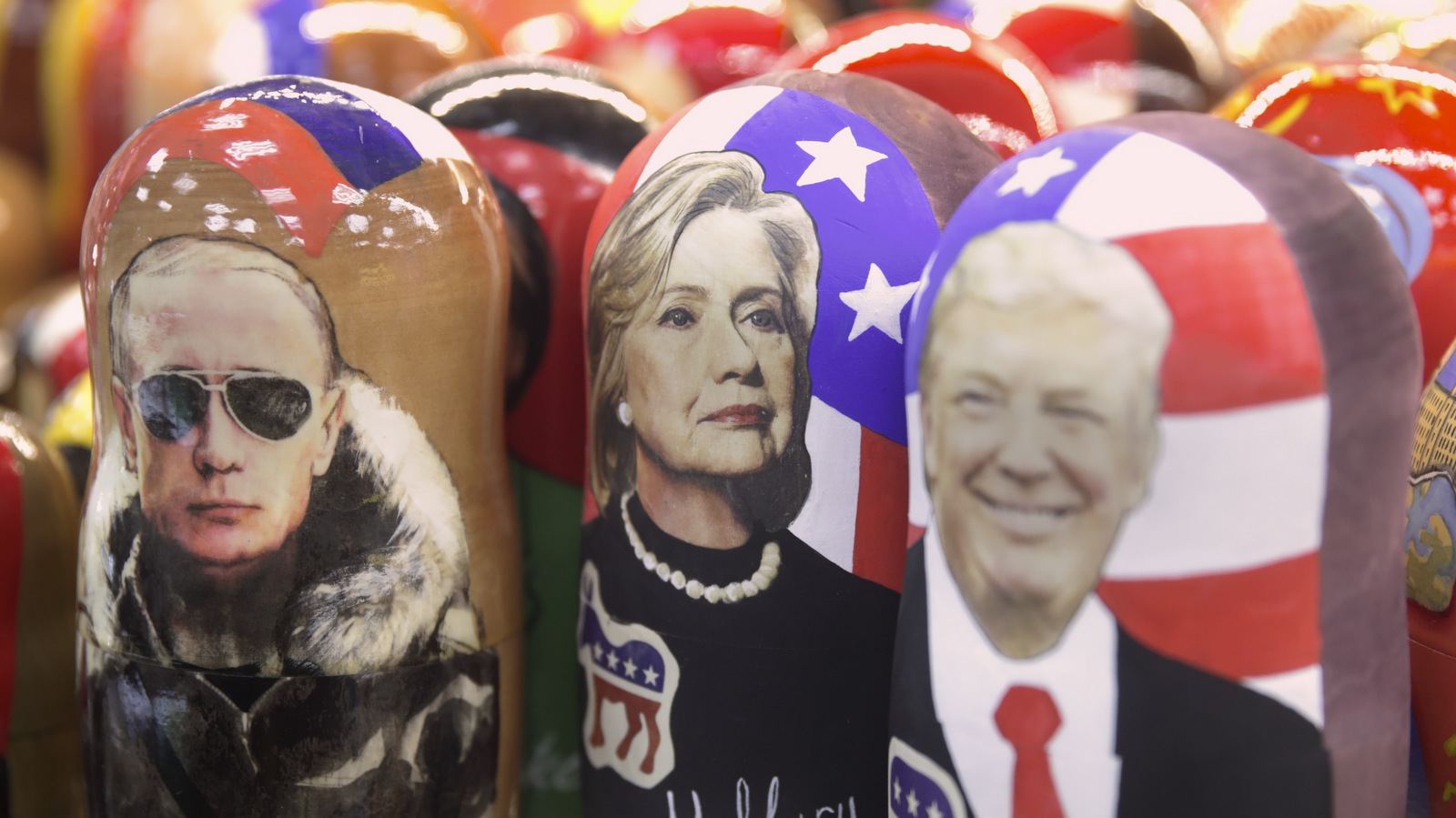 Traditional Russian Matreskas depicting Vladimir Putin, Hillary Clinton and Donald Trump displayed in a shop in Moscow. Nov. 8, 2016. (AP/Pavel Golovkin)
