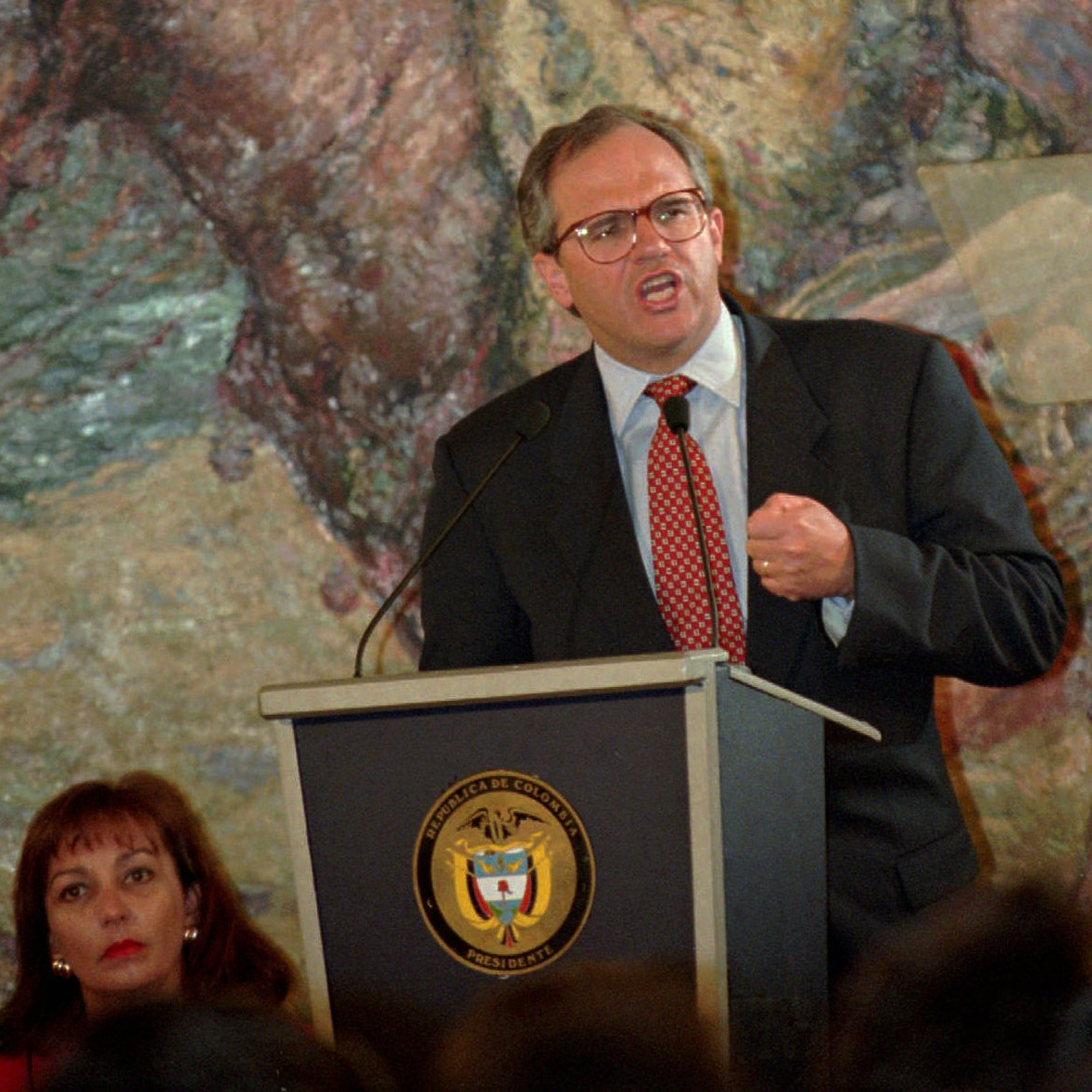 Former Colombian President Ernesto Samper during a nationally televised speech in 1995.  (AP/Roger Richards) 