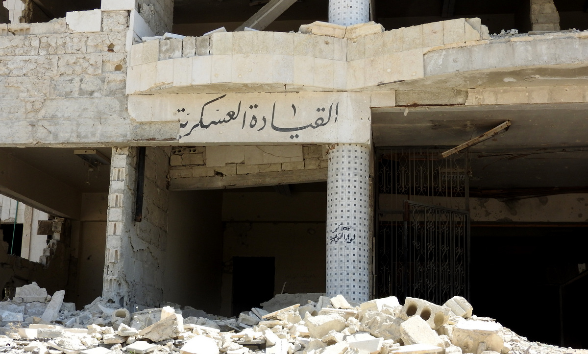 Un edificio en el complejo Eye Hospital que fue utilizado por la brigada Liwa Tawhid como sede, Aleppo Siria, junio de 2017. (Eva Bartlett / MinPress News)