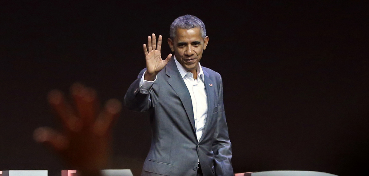 Former U.S. President Barack Obama waves at the audience after delivering his speech during the 4th Congress of the Indonesian Diasporas in Jakarta, Indonesia, Saturday, July 1, 2017. (AP Photo/Achmad Ibrahim)