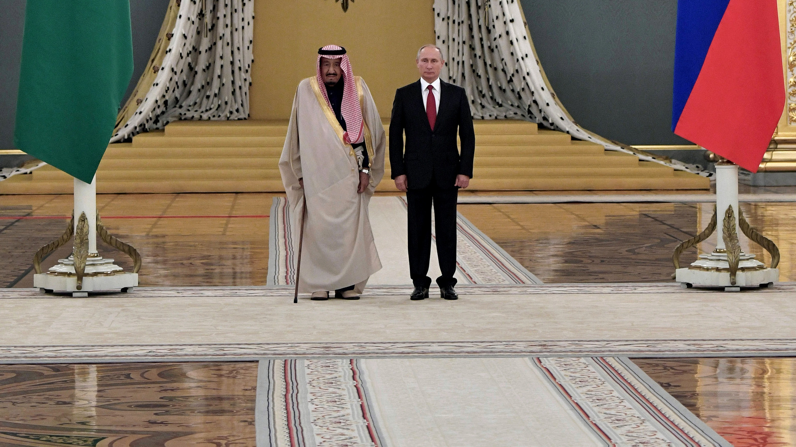 Russian President Vladimir Putin, right, and Saudi Arabia's King Salman pose for a photo during a welcoming ceremony ahead of their talks at the Kremlin in Moscow, Russia, Thursday, Oct. 5, 2017. (Alexei Nikolsky/Pool Photo via AP)