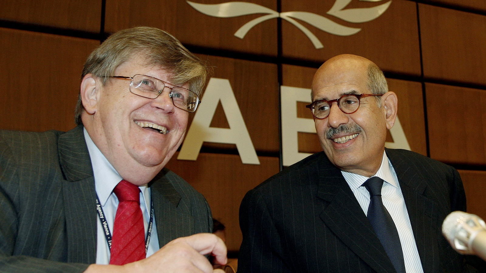 Chief U.N. Weapons Inspector Olli Heinonen and Director General of the IAEA Mohamed ElBaradei, from left, talk during the International Atomic Energy Agency's, IAEA, 35-nation board of governors meeting at Vienna's International Cente, Sept. 12, 2007. (AP/Hans Punz)