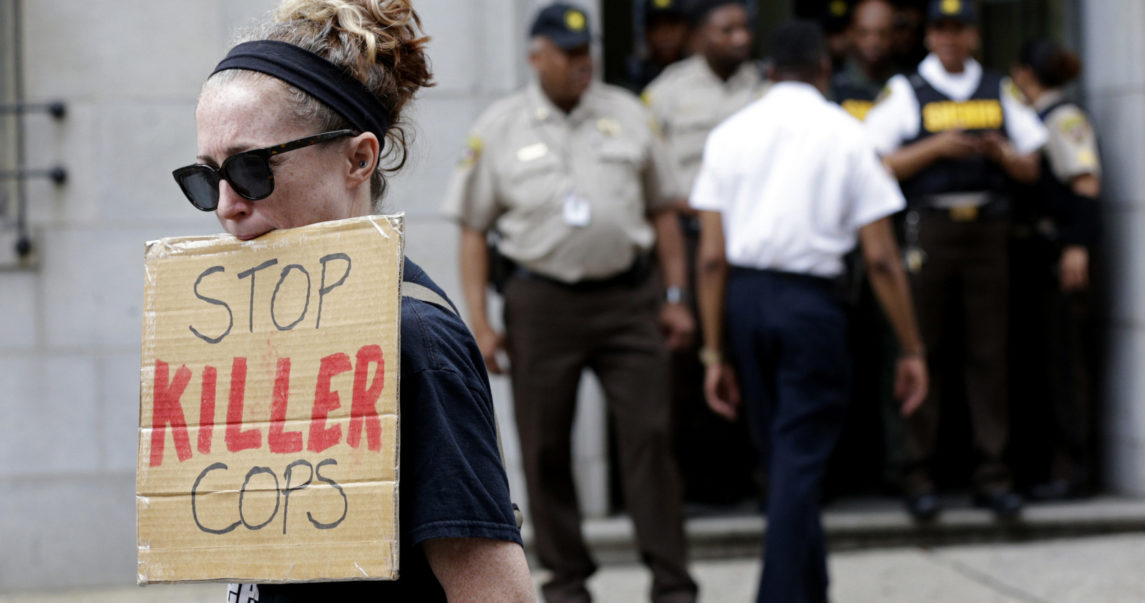 US Police Kill A Thousand Each Year While Cops Are Safer than Trash Collectors