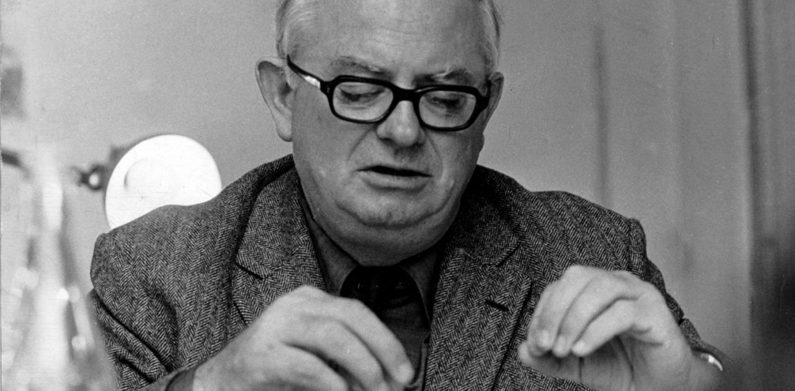 Wilfred Burchett, the CIA and an Attempted Bribery