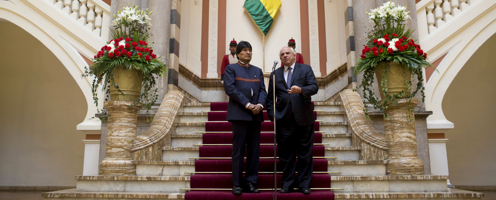 South American Nations Union (UNASUR) General Secretary Ernesto Samper, right, speaks to the press, next to Bolivia's President Evo Morales at the government palace in La Paz, Bolivia, Thursday, Oct. 27, 2016. Samper is on an official visit to Bolivia (AP Photo/Juan Karita)