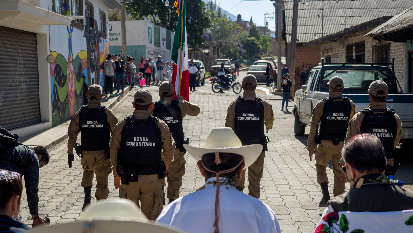 Cheran’s local police group, known as the Ronda Comunitaria, which replaced the municipal police, lead a march through the town’s four neighborhoods, April 15, 2018. (Photo: José Luis Granados Ceja)