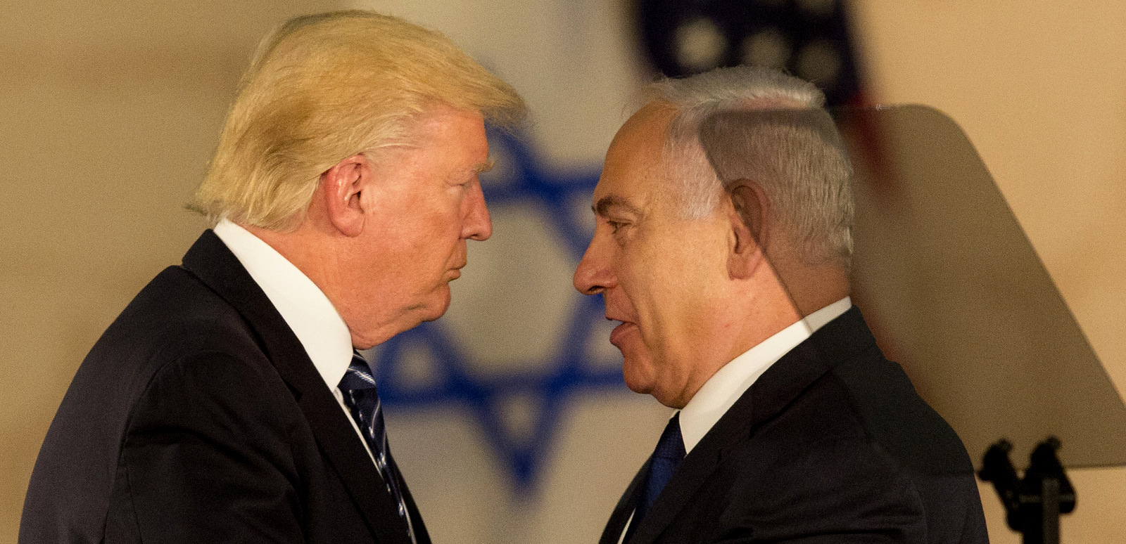 US President Donald Trump and Israeli Prime Minister Benjamin Netanyahu embrace at the Israel museum in Jerusalem, May 23, 2017. (AP/Sebastian Scheiner)