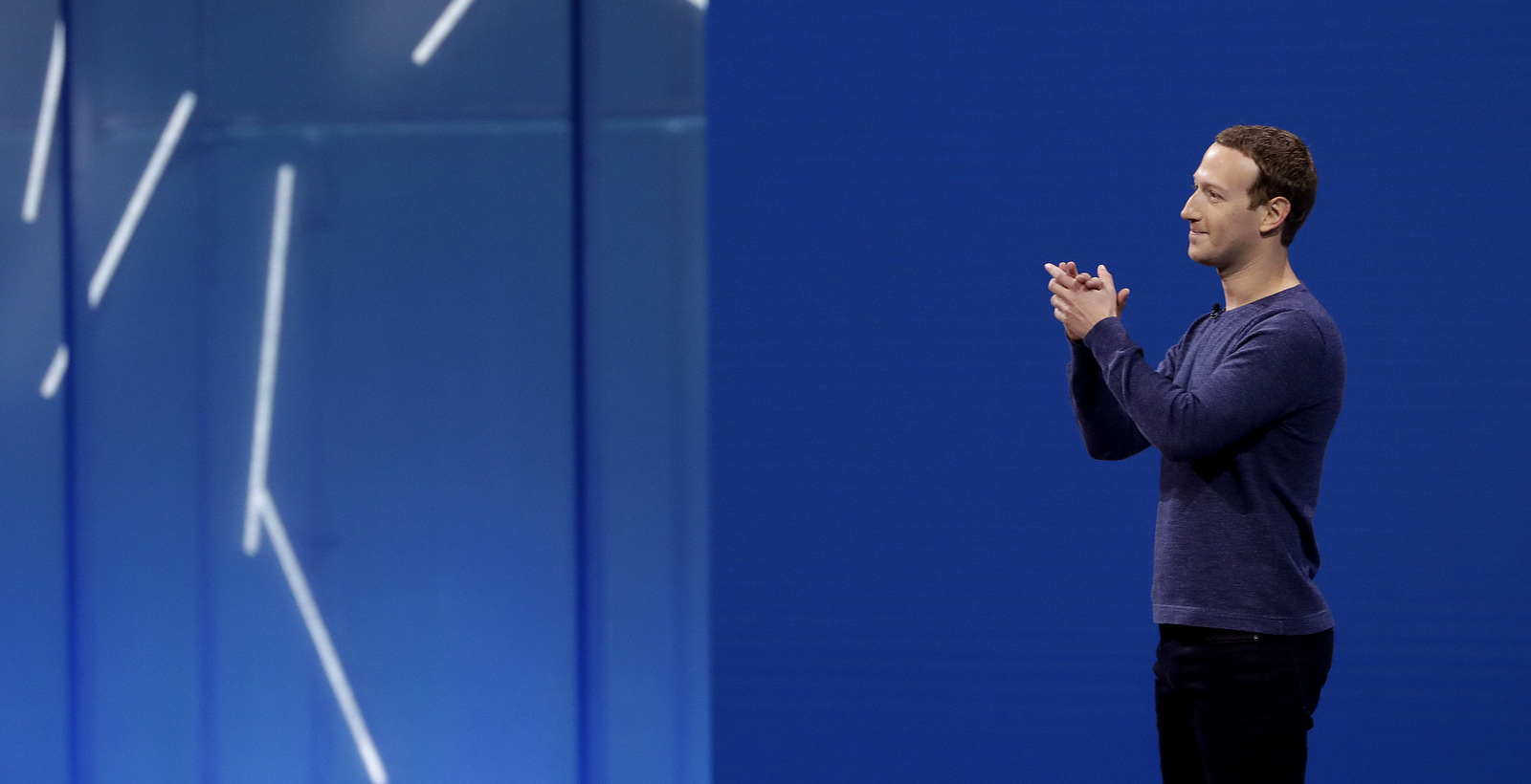 Facebook CEO Mark Zuckerberg makes the keynote address at F8, Facebook's developer conference, May 1, 2018, in San Jose, Calif. (AP/Marcio Jose Sanchez)