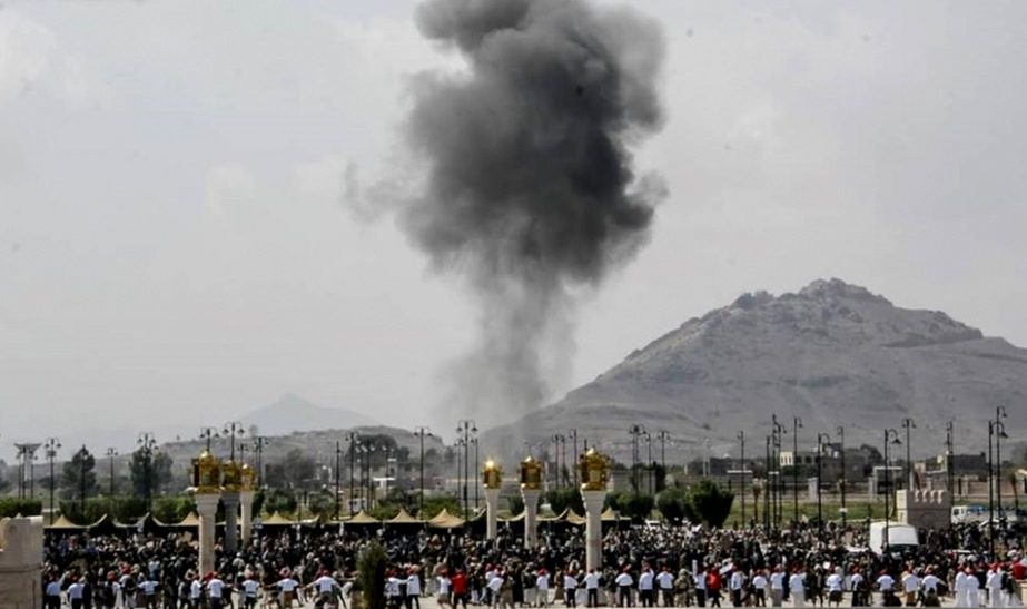 The moment a Saudi airstrike targeted a funeral ceremony in Sana`a on April 28, 2018. ( Photo: MintPress News )