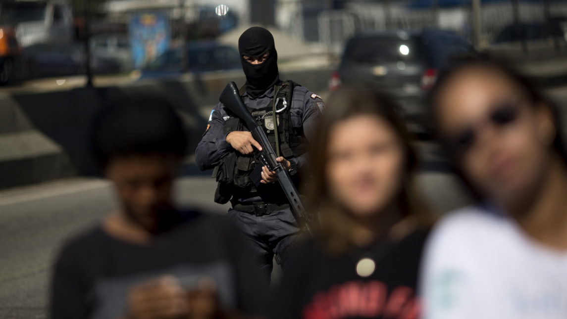 Brasil marca 25 años desde la masacre de Candelaria con un estado de policía blanco expandido