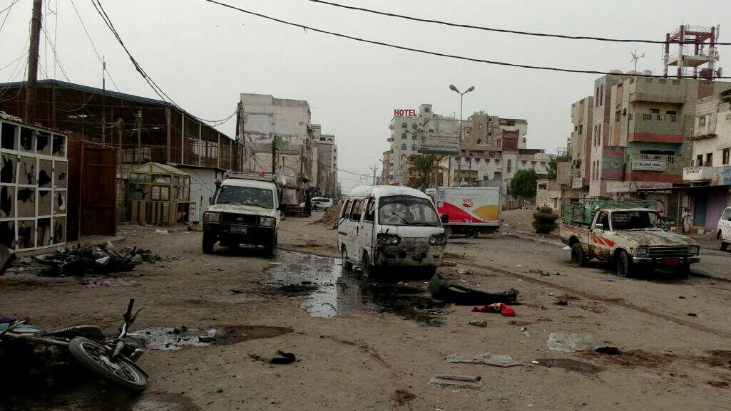 Tens thousands of Yemenis in Sanaa protest following coalition airstrikes on Hodeidah.