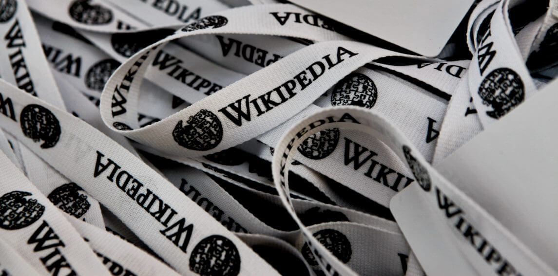 Phillip Cross: The Mystery Wikipedia Editor dirigido a sitios contra la guerra