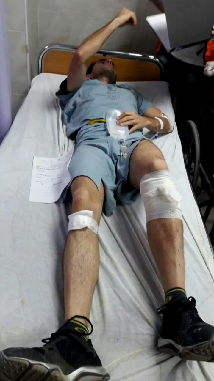Канадский д-р Loubani говорит, что он был одет в одежду, четко обозначающую его как медицинского персонала, когда его застрелили израильские силы. Фото | Тарек Лубани