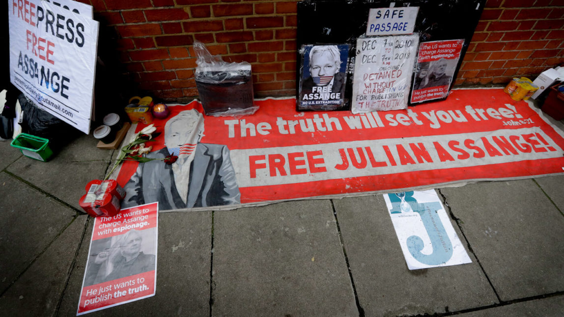 Julian Assange | Wikileaks