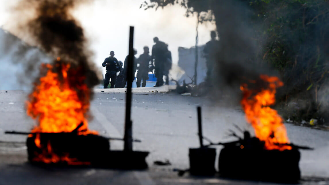 委内瑞拉：数十人因短暂的国民警卫队叛变被捕
