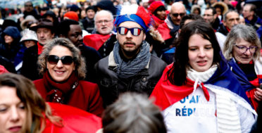 France | Red Scarves Protests