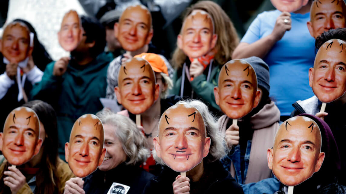 Amazon Facial Rekognition App Sets Off Alarm Bells