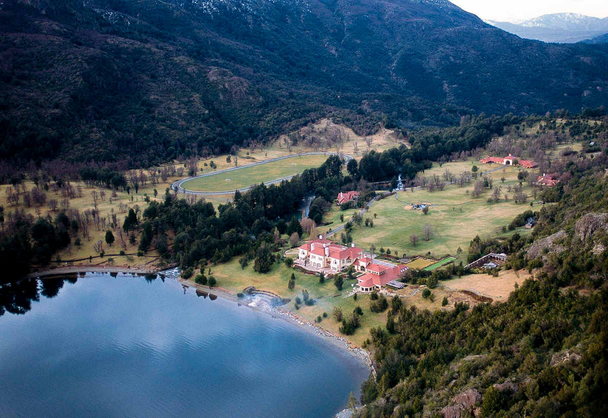 An aerial photograph Joe Lewis’ ranch on Hidden Lake, March 1, 2010 in southern Patagonia, Argentina. Francisco Bedeschi | dpa
