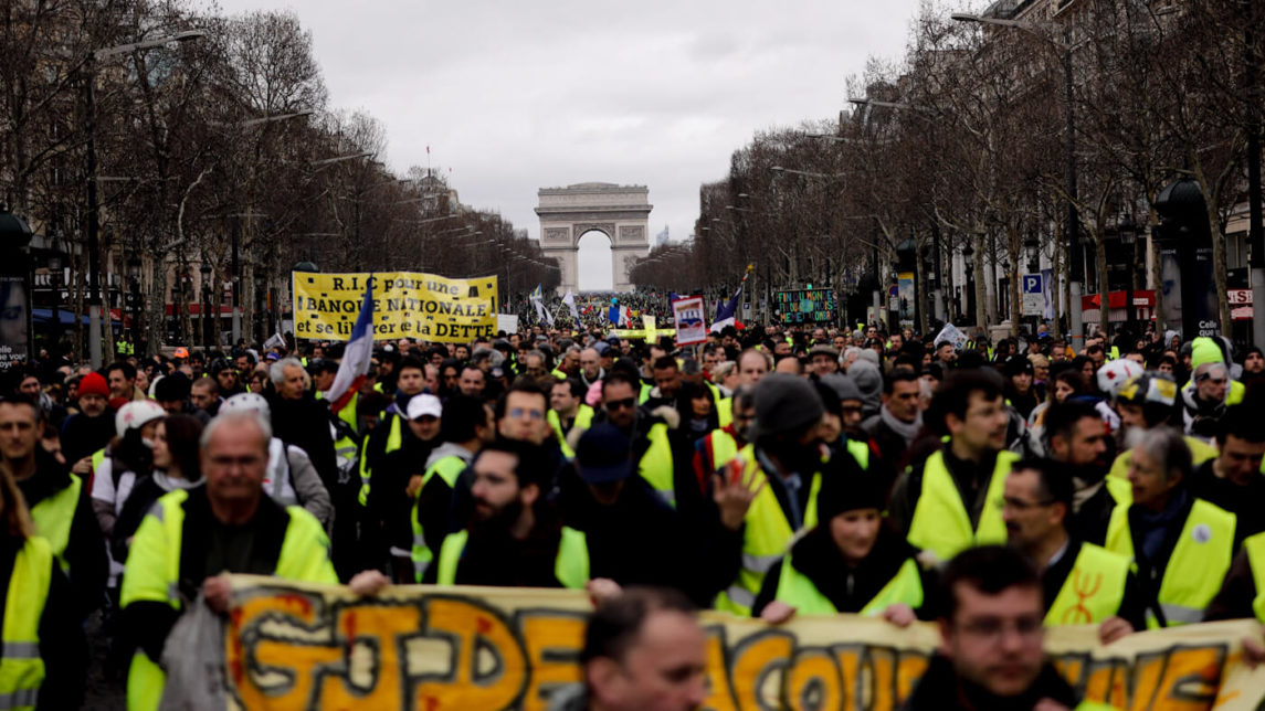 穆斯林和工人阶级：法国的边缘化和自然黄色背心盟友