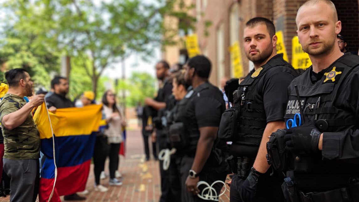 Secret Service Blocking Food From Reaching Activists Inside Venezuelan Embassy