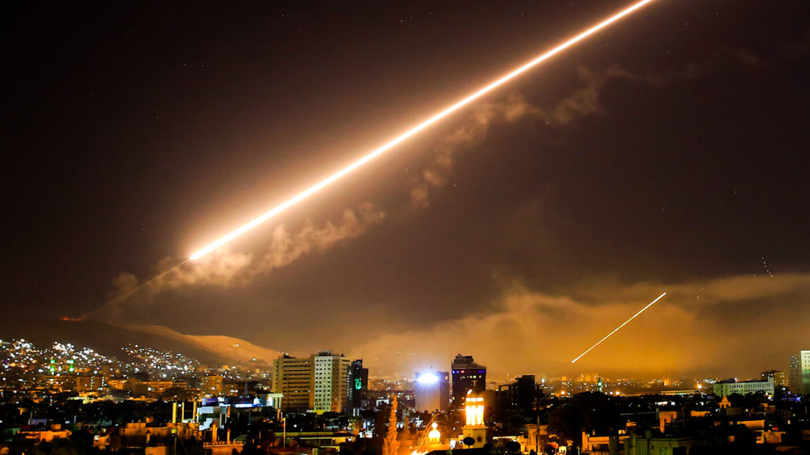 上个月的以色列袭击“显着削弱了”叙利亚的防空系统