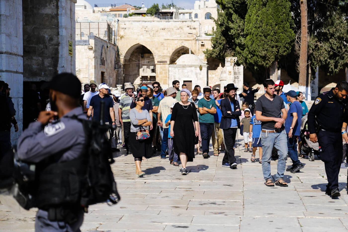 Extremist settlers escorted by Israeli after they stormed the Al-Aqsa Mosque compound on July 22, 2018. Mostafa Alkharouf | Anadolu