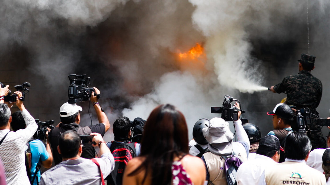 Почему протестующие подожгли посольство США в Гондурасе