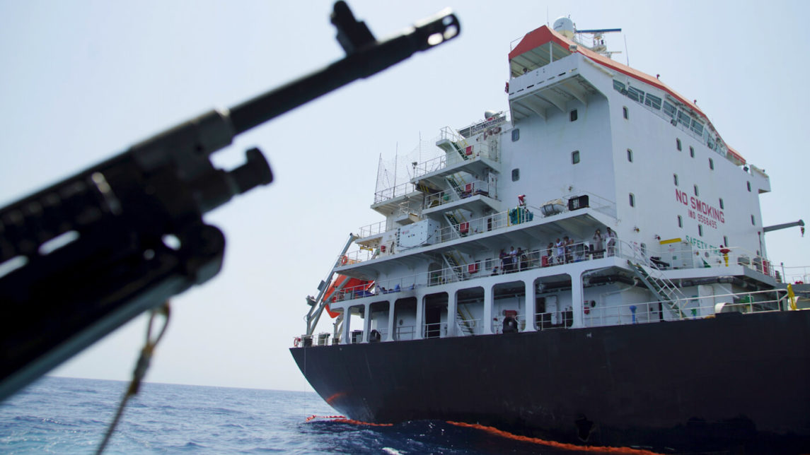 资深海军官员揭露美国版伊朗油轮叙事中的缺陷