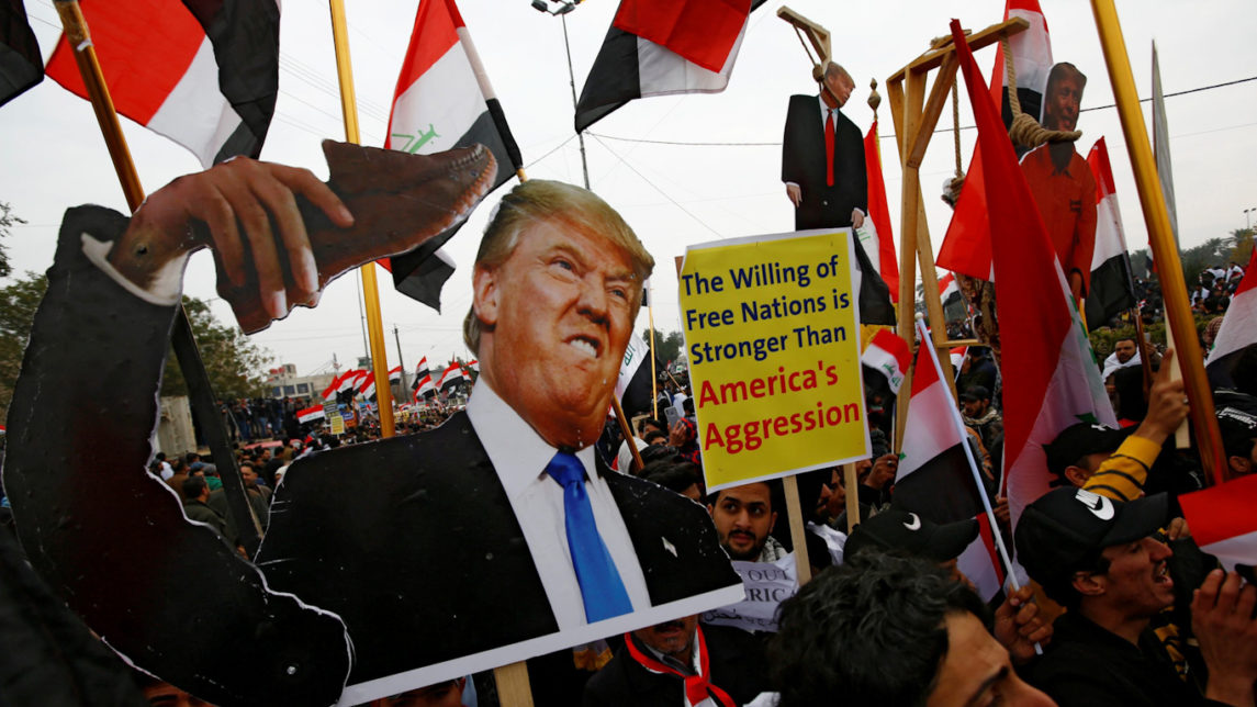 Огромные толпы в марте на миллион человек в Ираке говорят Америке уехать навсегда