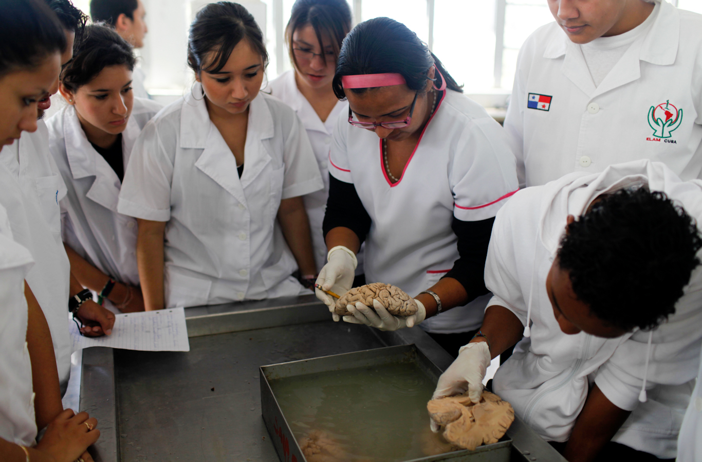 Escuela de medicina de Cuba