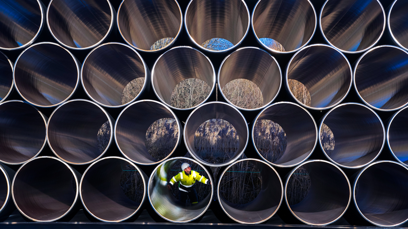 Tubes are stored in Sassnitz, Germany, during construction of the natural gas pipeline Nord Stream 2, December 6, 2016. Photo: Jens Buettner/DPA via AP