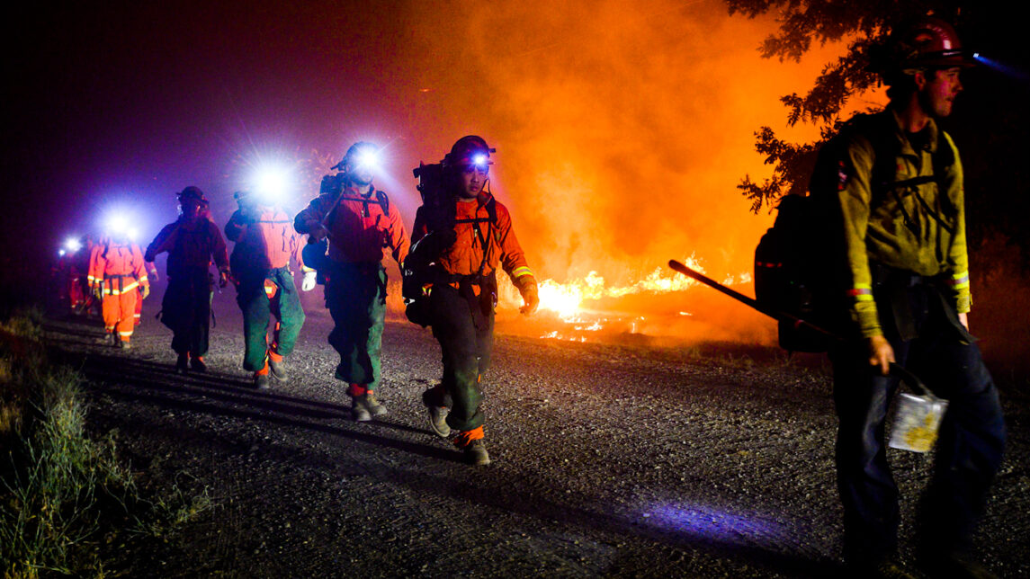 Fire-Engulfed California Short on Firefighters as Prison “Slaves” Under COVID-19 Lockdown