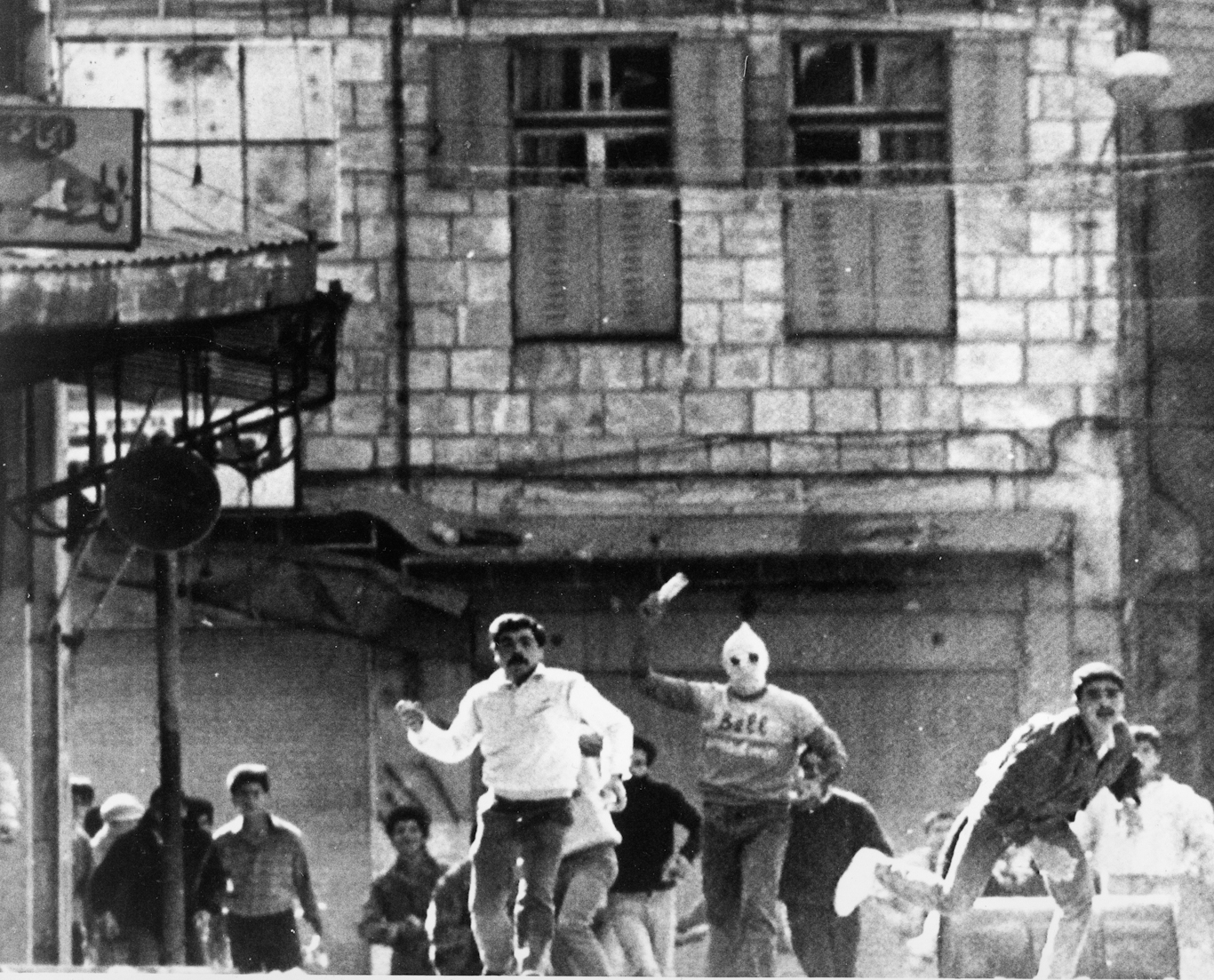 PALESTINIAN UPRISING 1987
