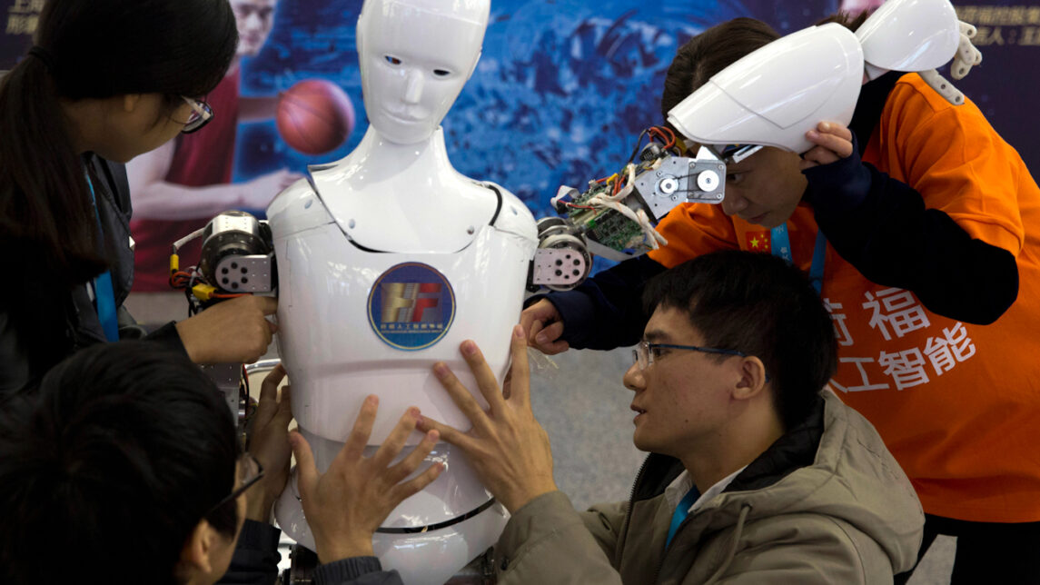 Федеральное правительство опубликовало двухпартийный антикитайский план по искусственному интеллекту