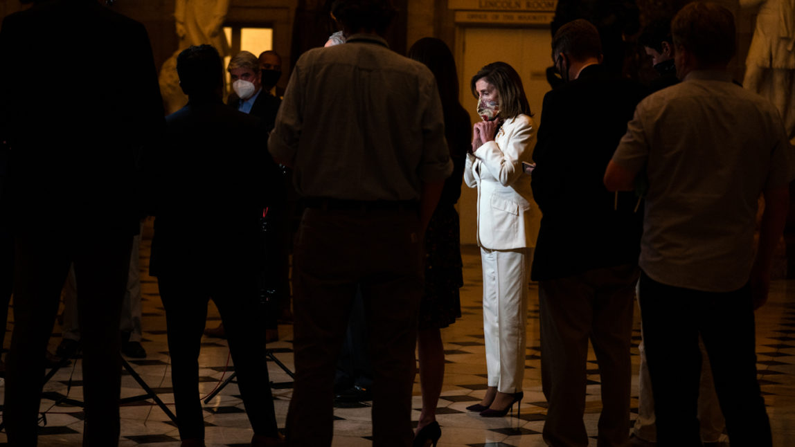 Nancy Pelosi Feature phot