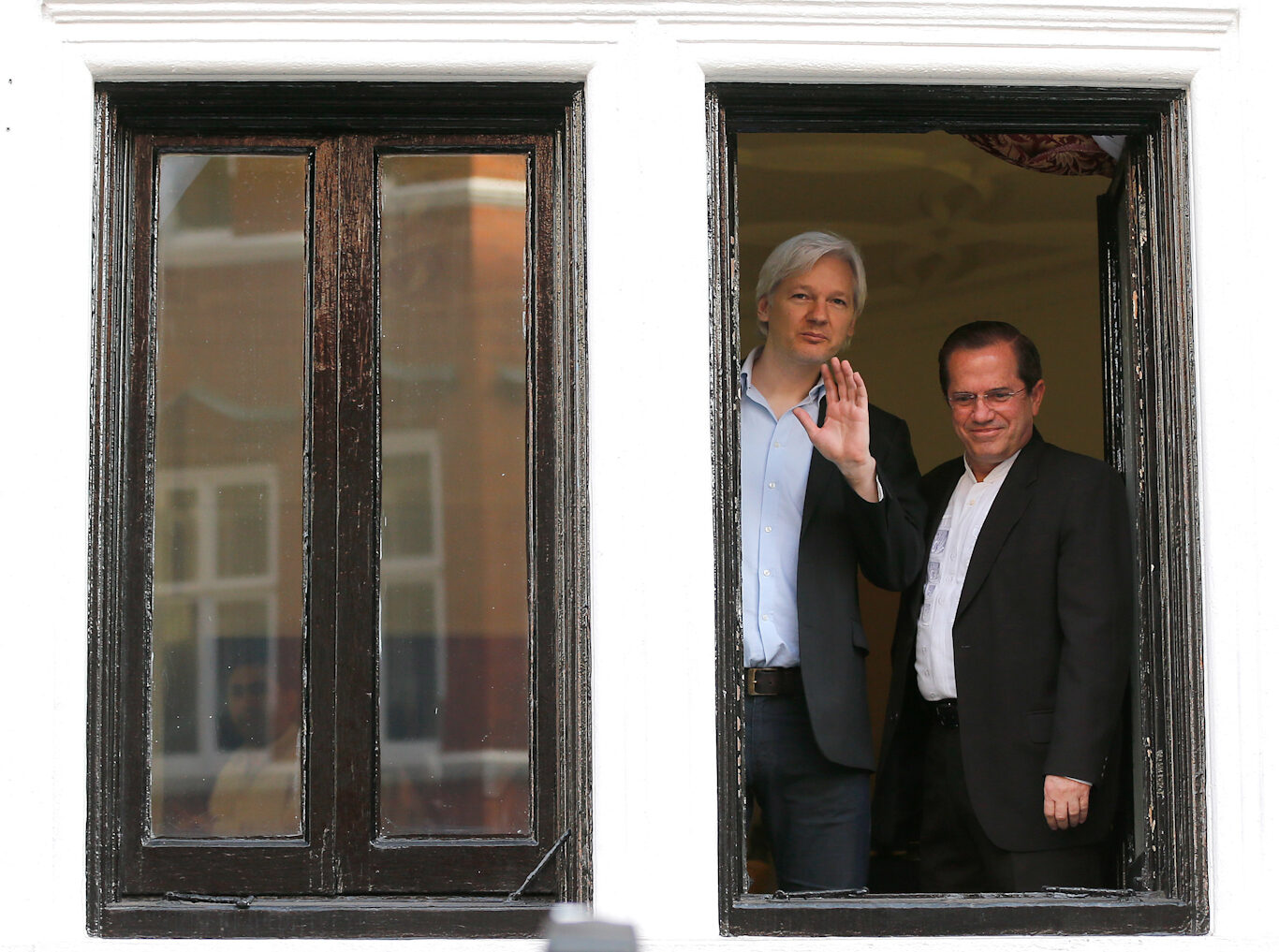 Julian Assange Ecaudor