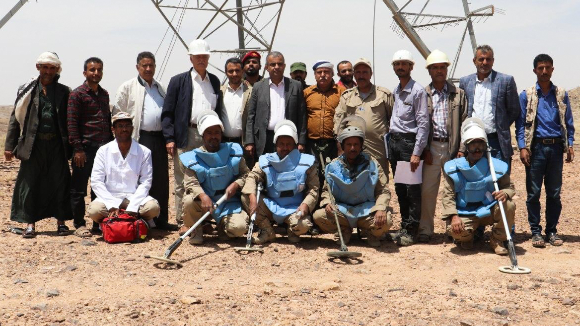 mine sweep team in Yemen Feature photo