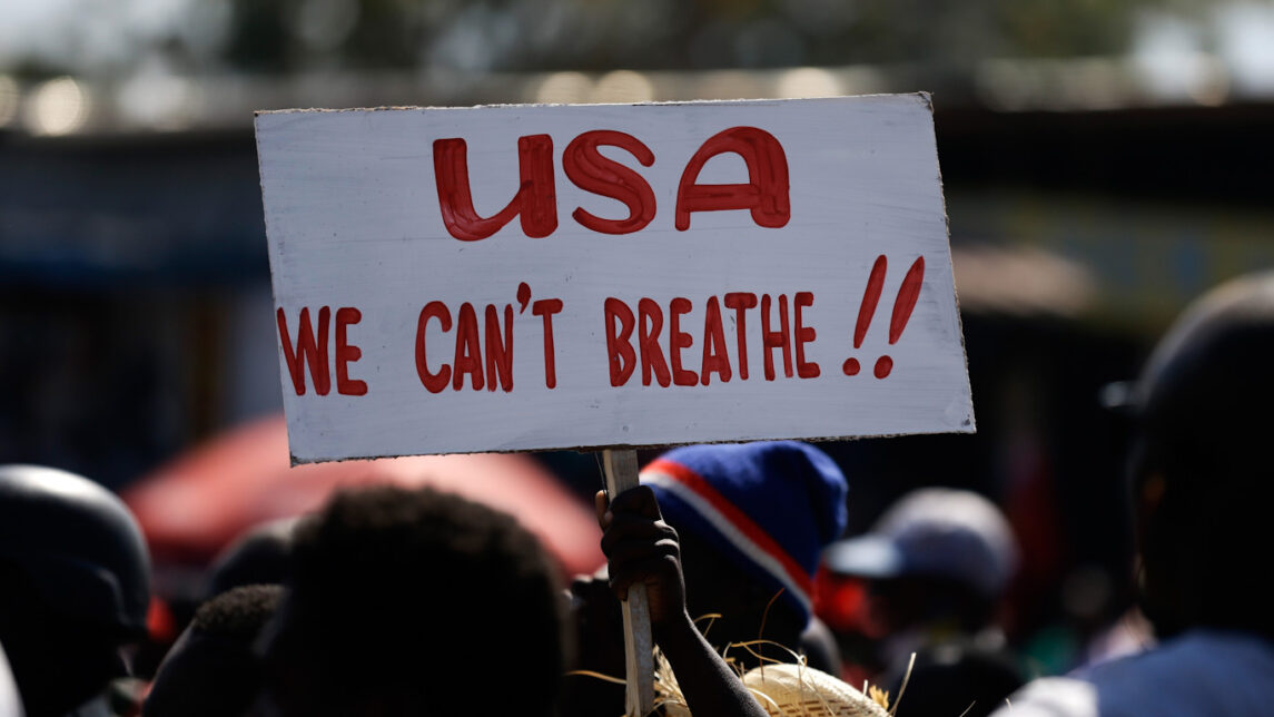 "Dejen de interferir en nuestras vidas": los manifestantes haitianos condenan el apoyo de Estados Unidos al dictador