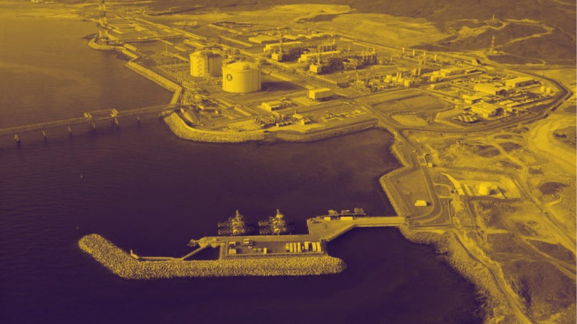 Balhaf: el puerto petrolero donde EAU saquea a Yemen y encarcela y tortura a los yemeníes