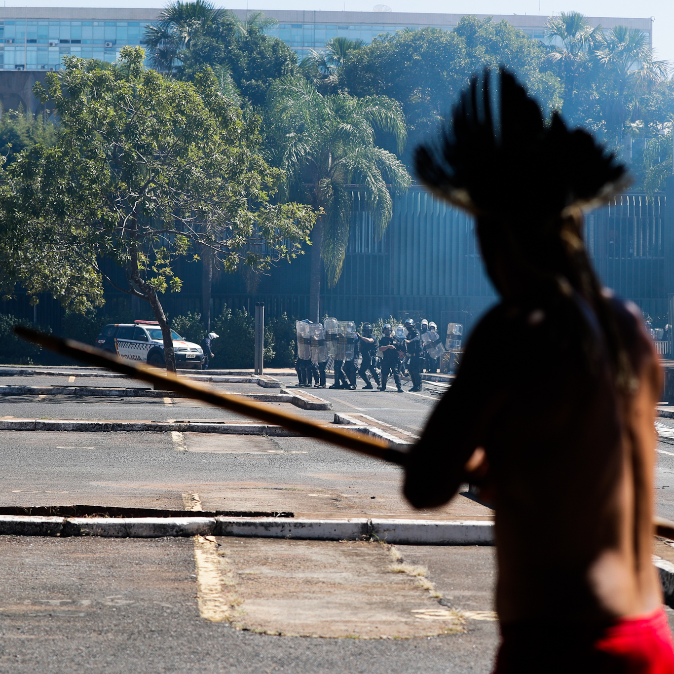 احتجاج السكان الأصليين في البرازيل