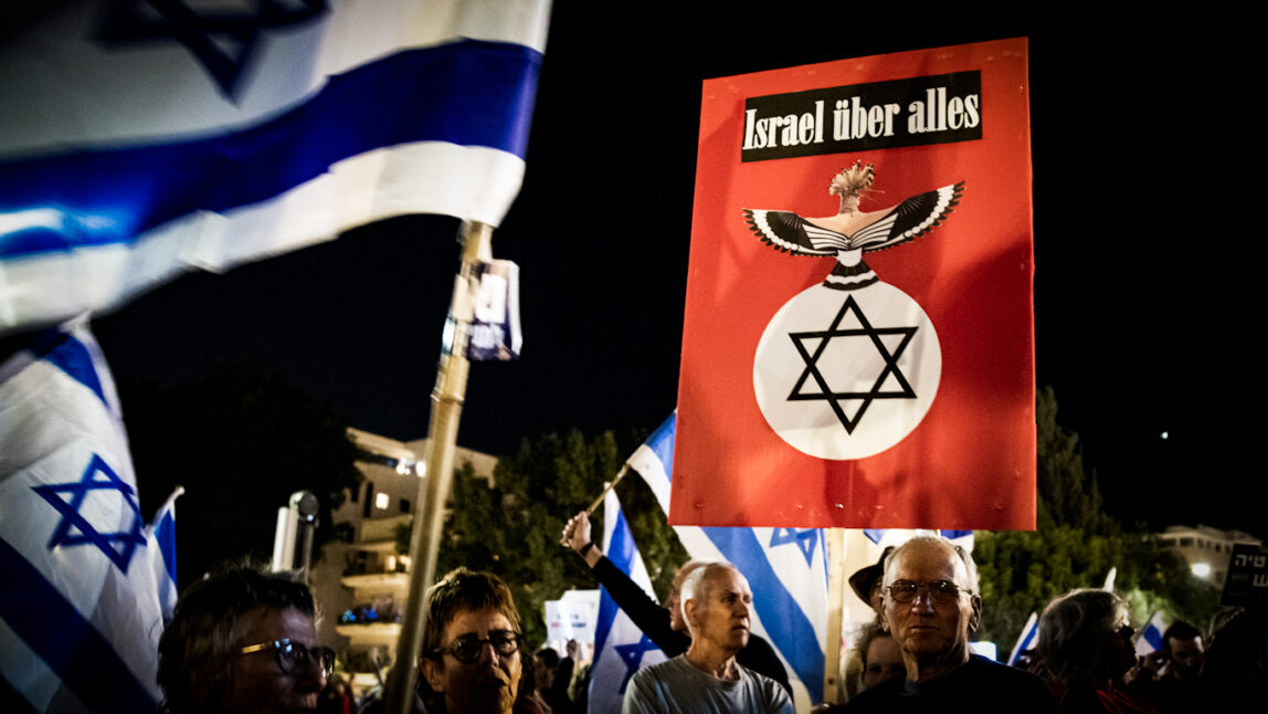 Los archivos estatales de Israel revelan una larga y sórdida historia con los extremistas antisemitas en Europa