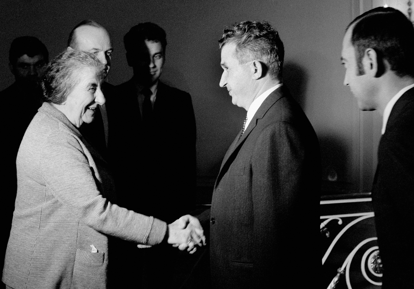 Golda Meir y Nicolae Ceausescu